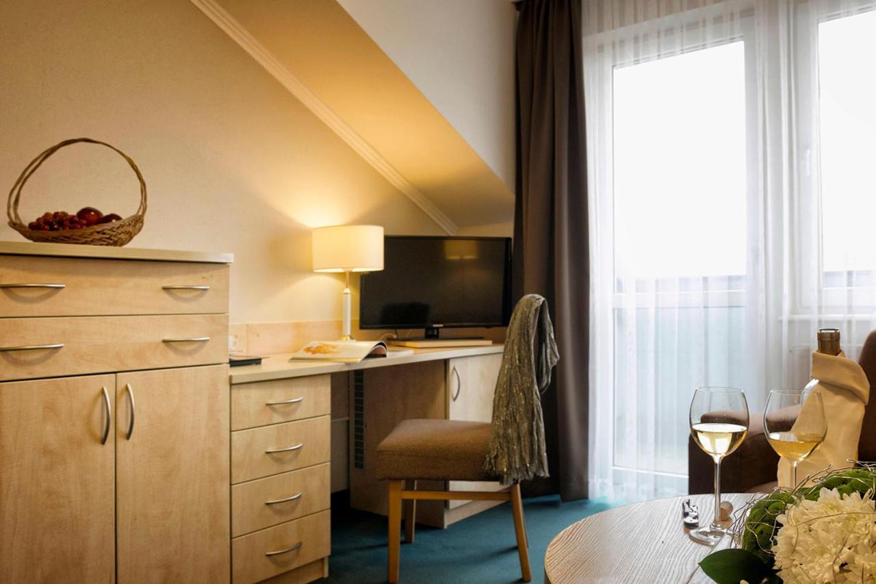 Hotel La Siesta & Medical Spa Jastrzębia Góra Eksteriør billede