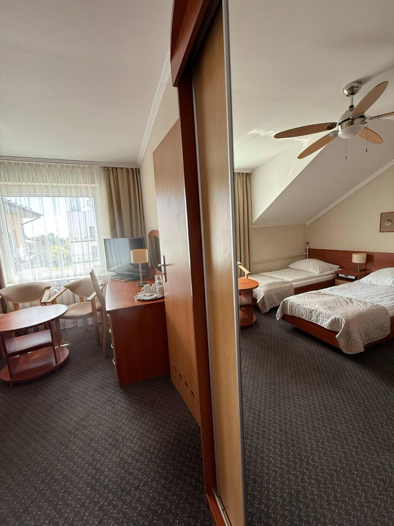 Hotel La Siesta & Medical Spa Jastrzębia Góra Eksteriør billede