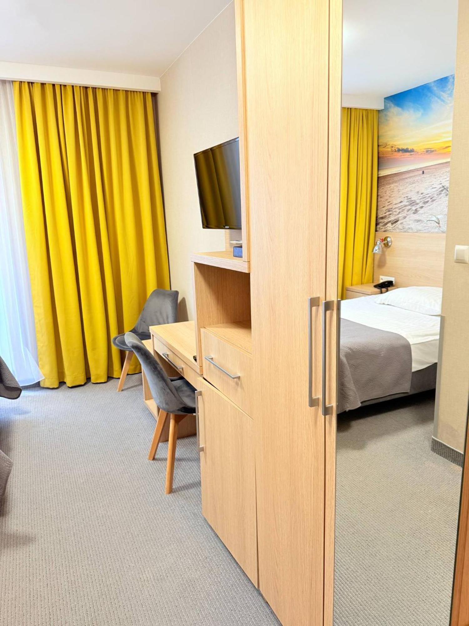 Hotel La Siesta & Medical Spa Jastrzębia Góra Eksteriør billede